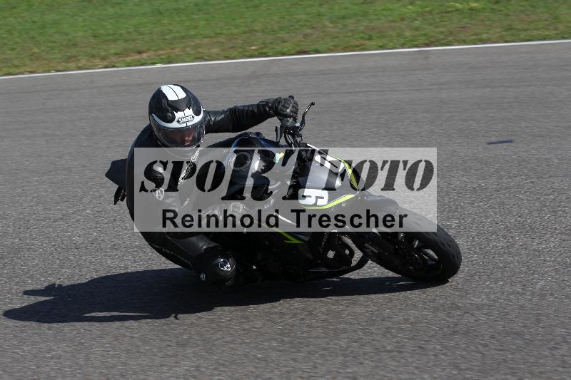 /Archiv-2022/64 19.09.2022.09 Plüss Moto Sport Yamaha Fun Day ADR/Einsteiger/90